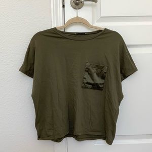 ZARA Cropped Green T-shirt with Satin Pocket